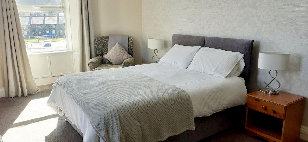 Queens Rooms พอร์ทแมด็อก ภายนอก รูปภาพ